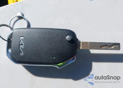 2024 Kia Sportage Hybrid Lx z USA, uszkodzony, nr VIN KNDPUCDG3R7171759